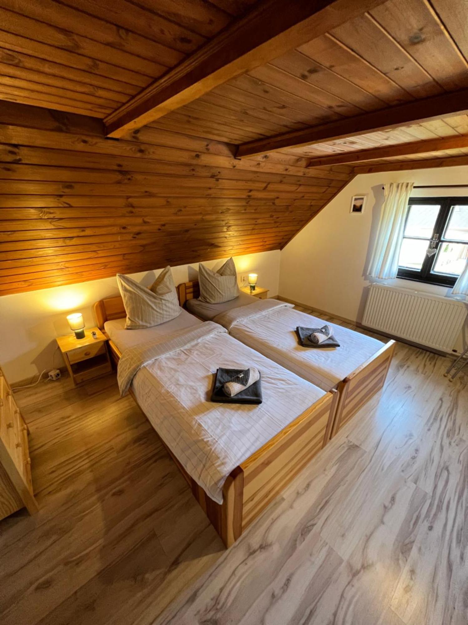 Holiday House Lipno-Slupecna 伏尔塔瓦河畔利普诺 外观 照片